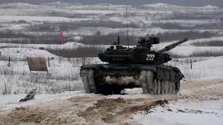 Танковые стрельбы на полигоне Алабино в Подмосковье