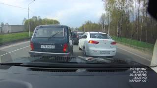 Vesta 140 км/ч+, блондинка на Lancer X, Murano спешит и едет на дорожных рабочих