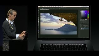 Apple's new Touch Bar works with Photoshop (CNET News)