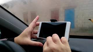 Противоскользящий автомобильный держатель телефона.