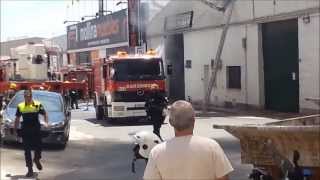 Incendio en Nave de Pinturas en Málaga 11/06/2013