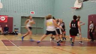 Louis-Riel and Glebe enter OFSAA girls' basketball in contrasting styles