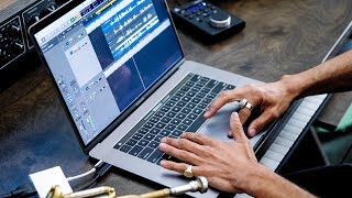 New MacBook Pro (2018) first impressions!
