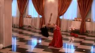 Sensual belly dance with shamadan and tabla solo on wedding by Amira Abd