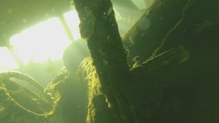 Утилизация 90-х. Машины под водой.