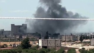В Сирии террористы устроили показательную казнь мирных жителей.