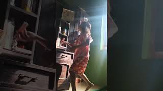 Anak SD Kelas 1 Dandan Cantik