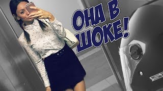 Прокатил девушку на мотоцикле #1 | Короткая юбка, чулки