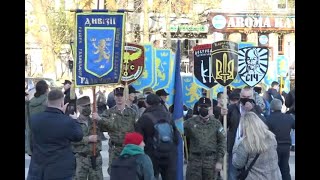 Киевский марш. Кто разрешил в центре столицы Украины славить нацистов?