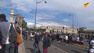 Tensions lors du rassemblement des #soignants à #Paris