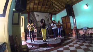 Three Weeks in Cuba by Moto
