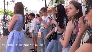 Музыканты разогревают публику!