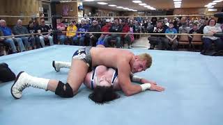 Davienne vs. Channing Thomas - Limitless Wrestling (Intergender, Let's Wrestle)