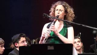 Shirley Brill performs Artie Shaw Clarinet Concerto