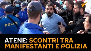 #Atene: scontri tra manifestanti e polizia per le misure anti-#COVID-19