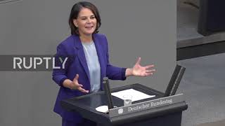 Germany: Election candidates and party leaders trade jibes in Bundestag debate