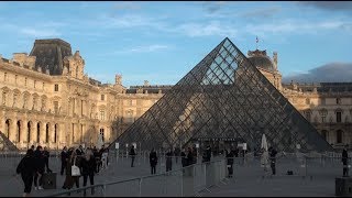 Fashion Week Paris 2017 2018  EXIT VUITTON