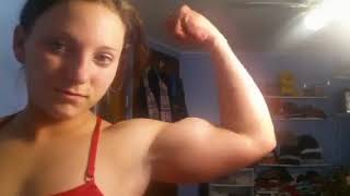 Fit Michelle huge Biceps peaks
