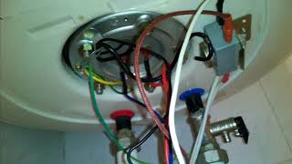 Ремонт  водонагревателя Electrolux EWH 80 Quantum