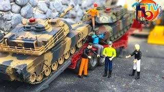 Bruder world - RC WAR Tank Abrams 1/24 - Unboxing