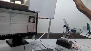 Scilab Computer Vision : Cloud Connected Robotic Arm with Scilab