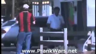Tom Mabe pranks! Delivering pizzas with a used car dealer's car! Funny!