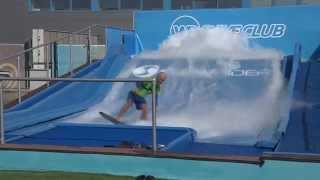 Inauguren el Wave Club del Windoor d'Empuriabrava