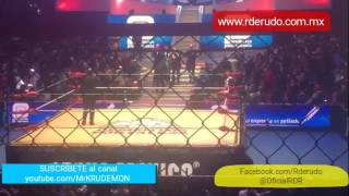 Villano III homenajeado en CMLL HomenajeaDosLeyendas