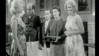 "Οι Γαμπροί Της Ευτυχίας": Αδελφή Καμίλλη-Βασιλειάδου