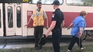Аварійник під «мухою»? Хто керує столичними трамваями?!