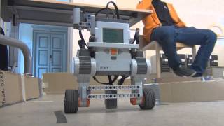 Lego NXT -robottiesittely (Metropolia 2014)