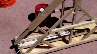 Mini Trebuchet (Catapult)