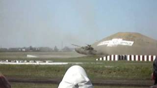 T-90s VTTV Omsk Jumps and Fires