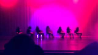 Dominique Grammy performance