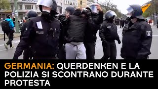 Germania: Querdenken e la polizia si scontrano durante protesta