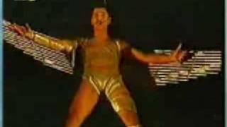 ΣΑΚΗΣ ΡΟΥΒΑΣ ΔΕΝ ΕΧΕΙ ΣΙΔΕΡΑ Η ΚΑΡΔΙΑ ΣΟΥ LIVE