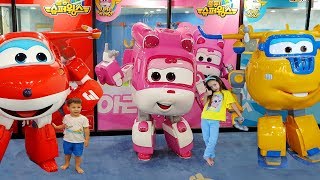 Funny Playtime in Super Wings Kids Indoor Playground