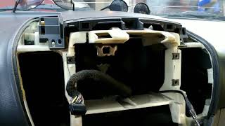 Установка 2din магнитолы фирмы Swat в KIA Sorento
