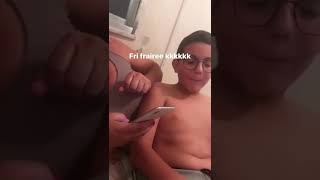MEME MINHA MAE :A   EU: AINNN NOBRU APELAUM FREE FIRE !!
